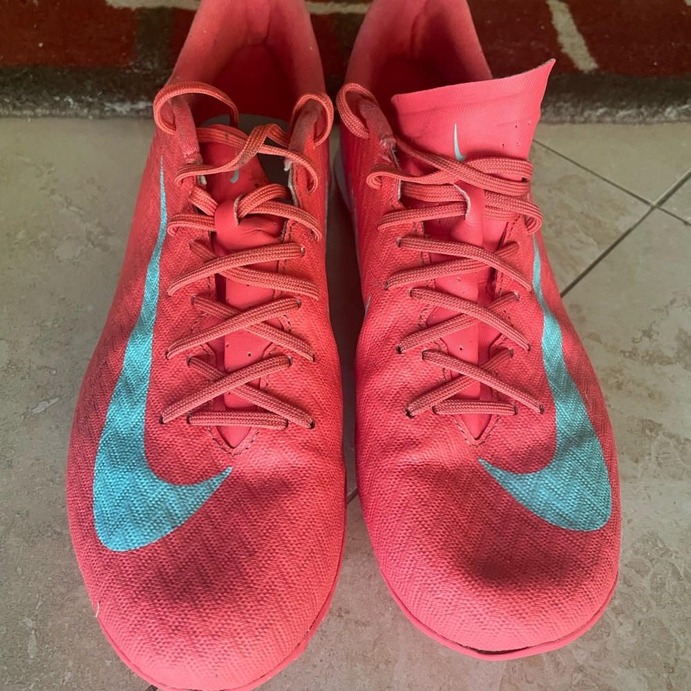 Nike Zoom Mercurial Vapor 16 Soccer Turf Shoes